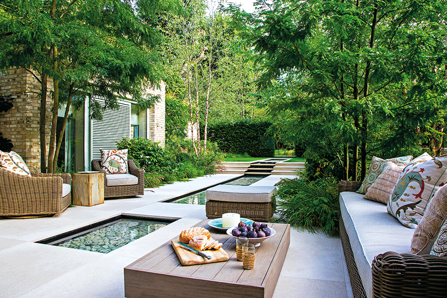 House in the trees garden
