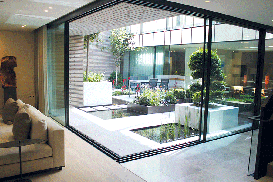 Notting Hill courtyard garden