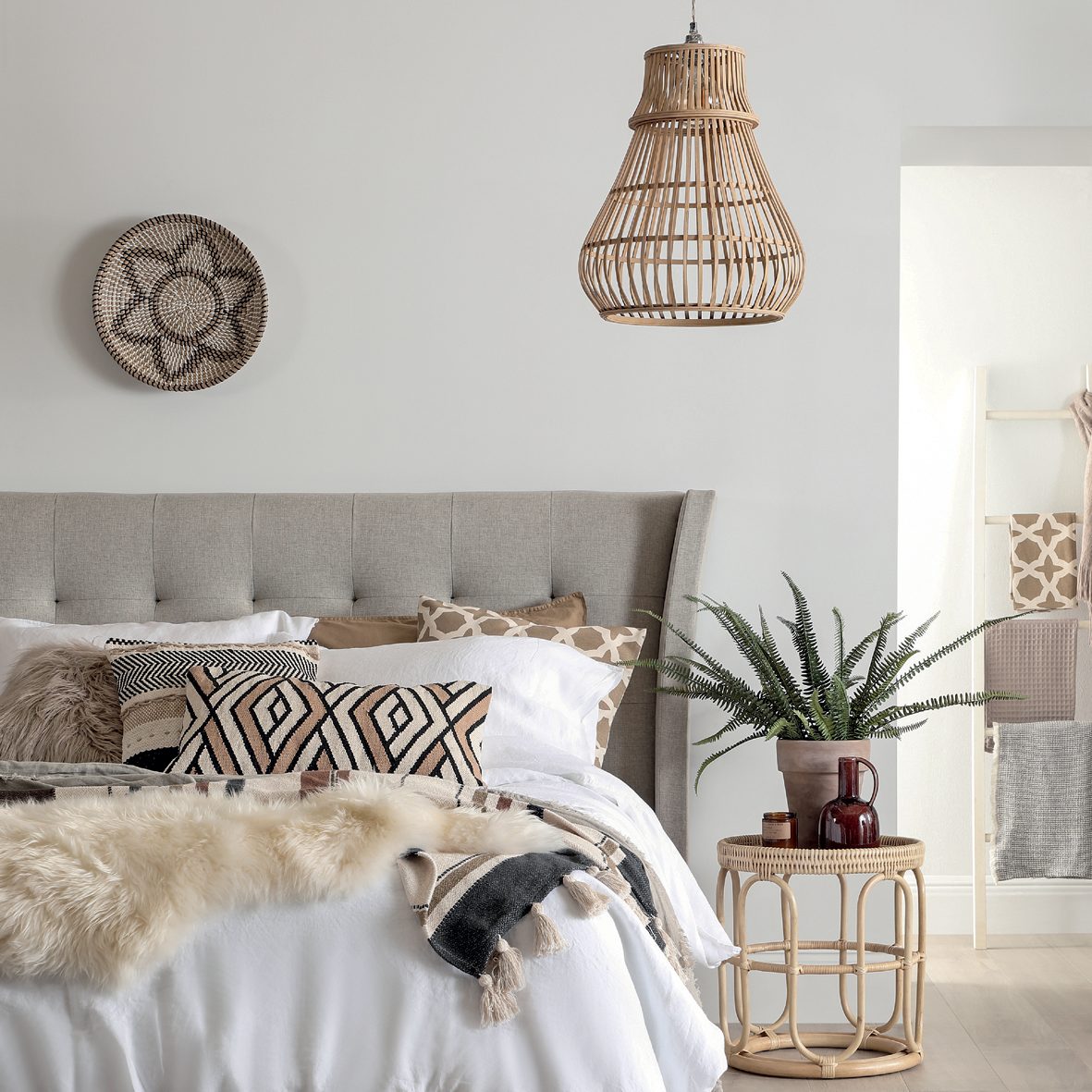 Fabric Magazine Interiors - snug furnishings