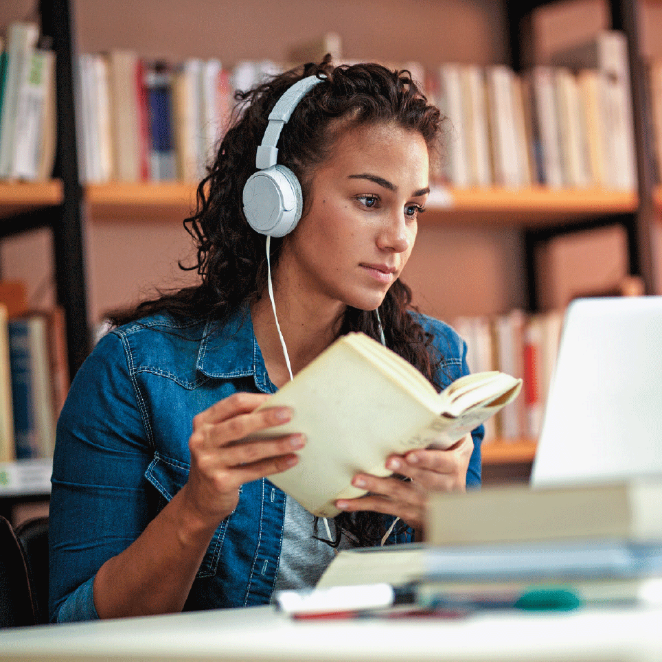 A Personalised Learning Approach at Pearson Online Academy Fabric