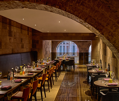 Lusina Mayfair