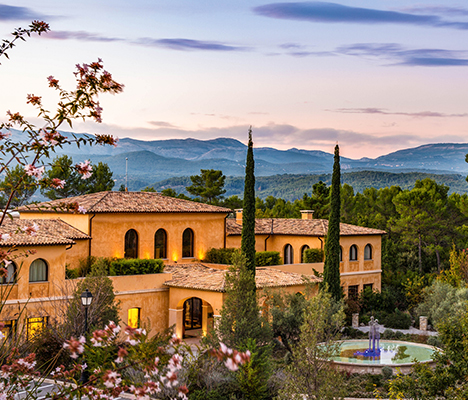 Terre Blanche Hotel