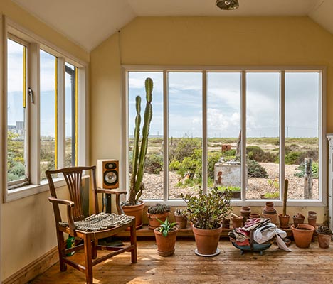 The Artist's Dwelling Gilbert McCarragher