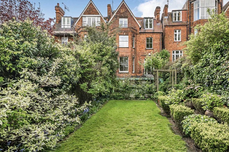 On the Market Savills King Arthur Road