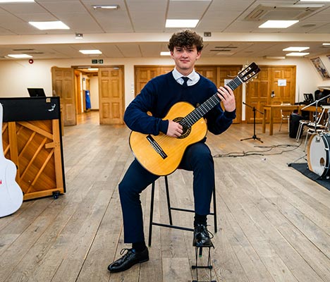 Queen Ethelburga School Arts