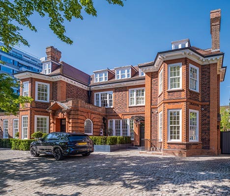 Aston Chase Avenue Road rental
