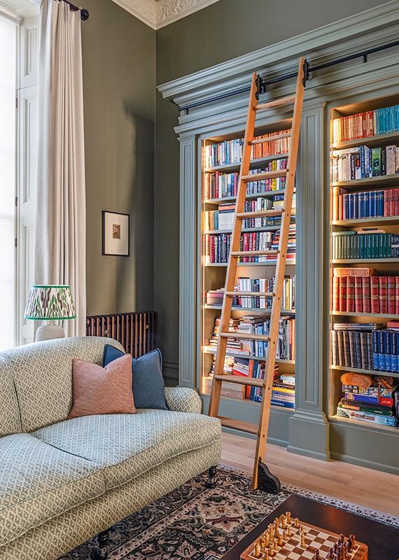 Pfeiffer home library