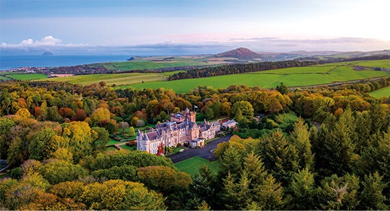 Glenn Gnapp castle scotland scenic view